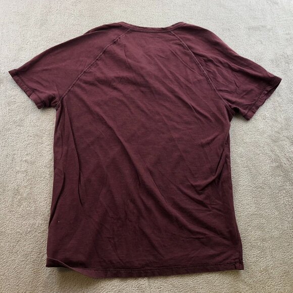 American Eagle Outfitters Men Legend T-Shirt Small Classic Fit Henley Casual Red - Picture 11 of 11